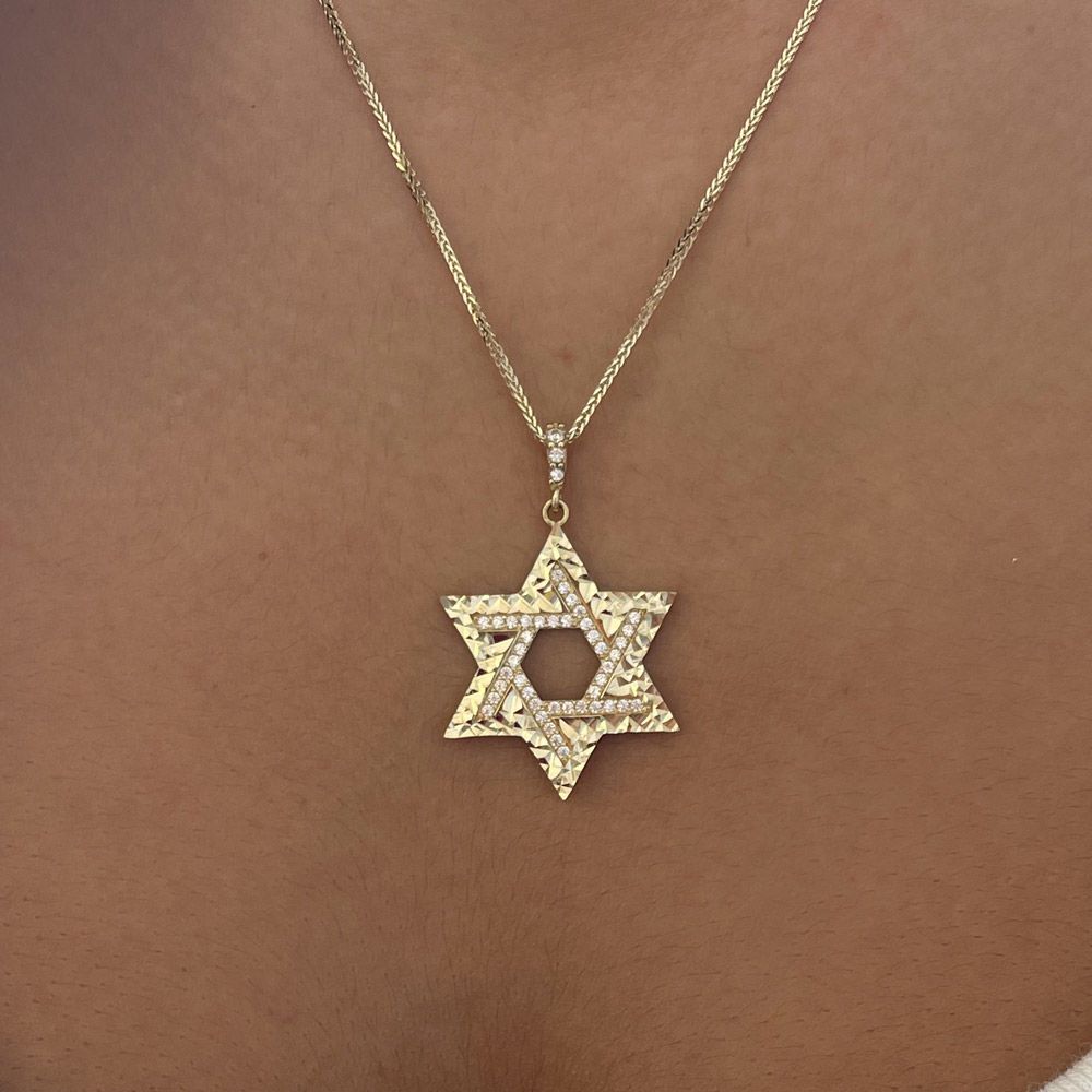 Gold Pendant | תליון ושרשרת מזהב צהוב 14 קראט -מגן דוד חיתוך יהלום מנצנץ