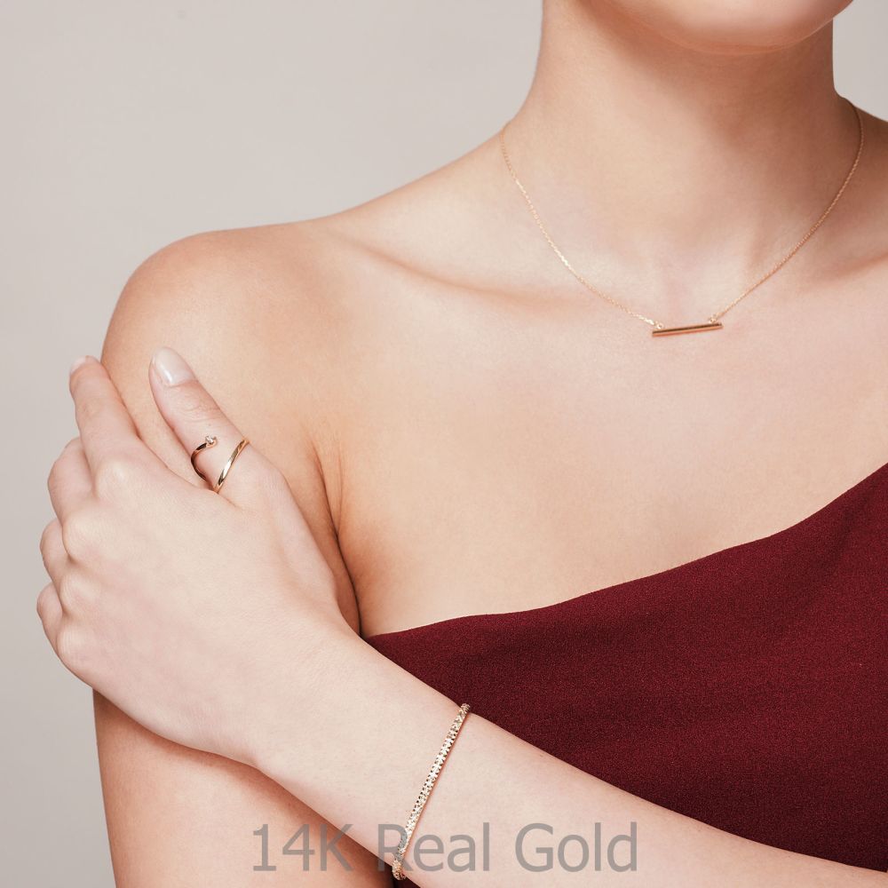 Women’s Gold Jewelry | Pendant and Necklace in 14K White Gold - Golden Bar