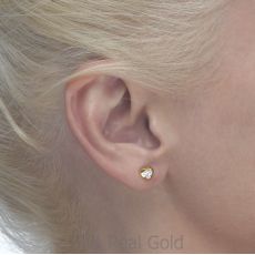 14K Yellow Gold Kid's Stud Earrings - Thrilling Heart